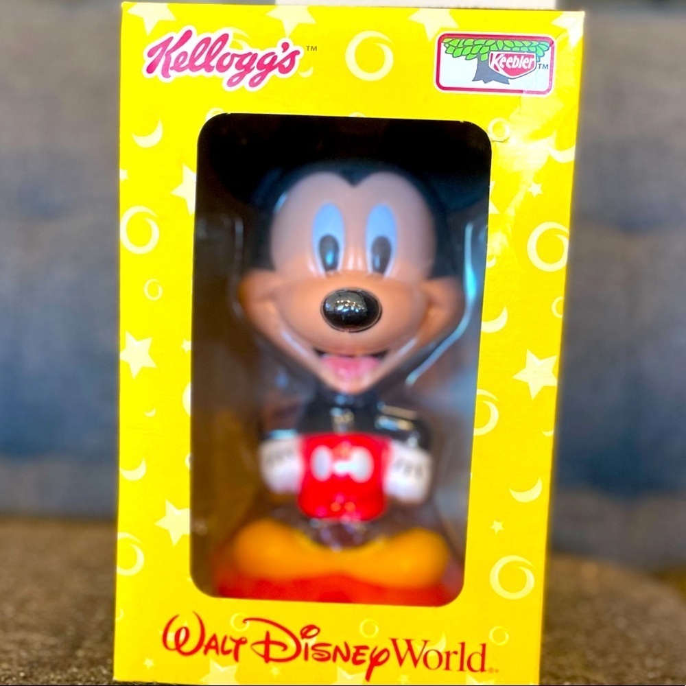 2002 Walt Disney World Resort Mickey Mouse Bobblehead Kellogs 8" Figure …